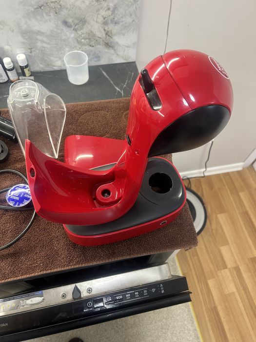 Кафемашина долче густо с капсули