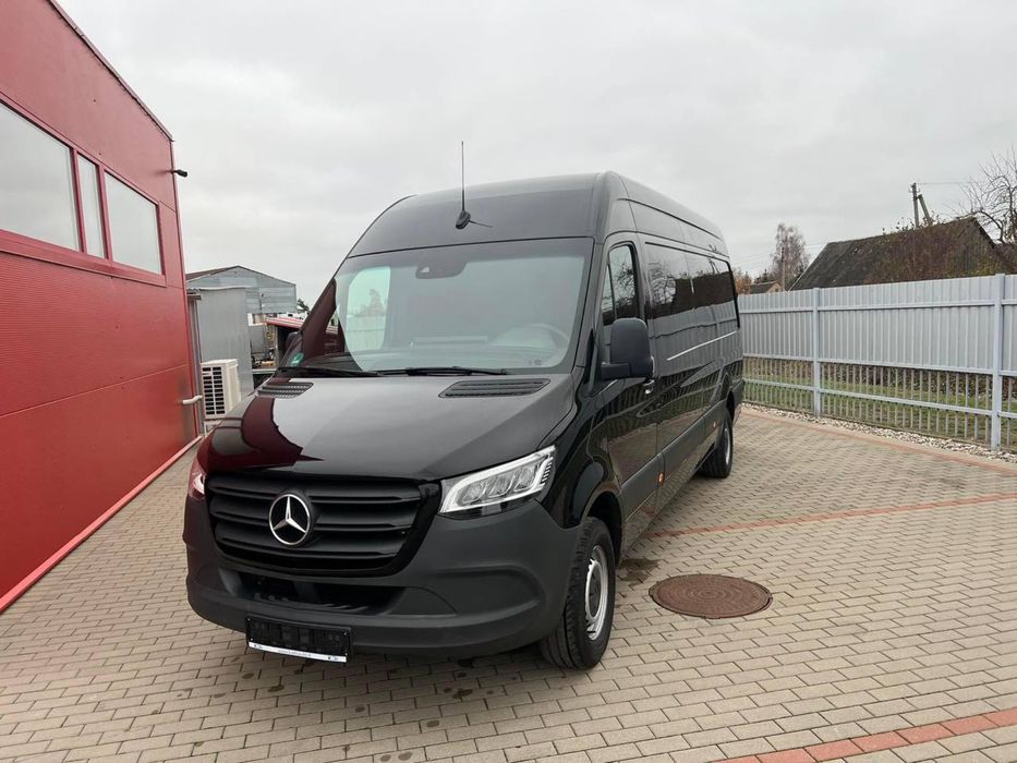 Мерседес бенз. Спринтер