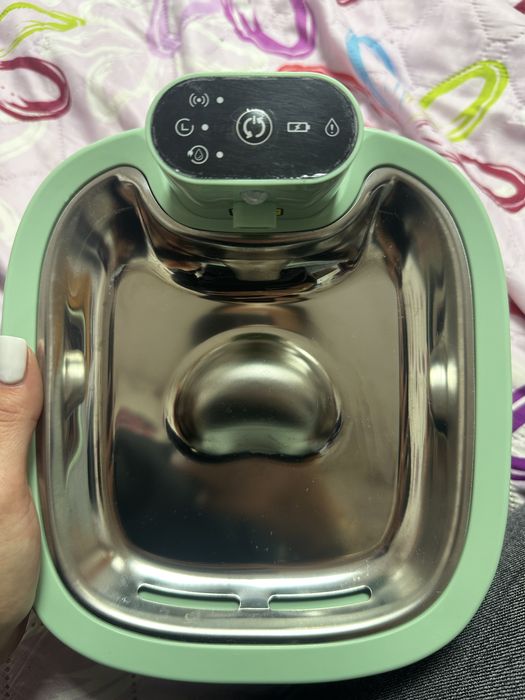 Автоматична поилка за котки