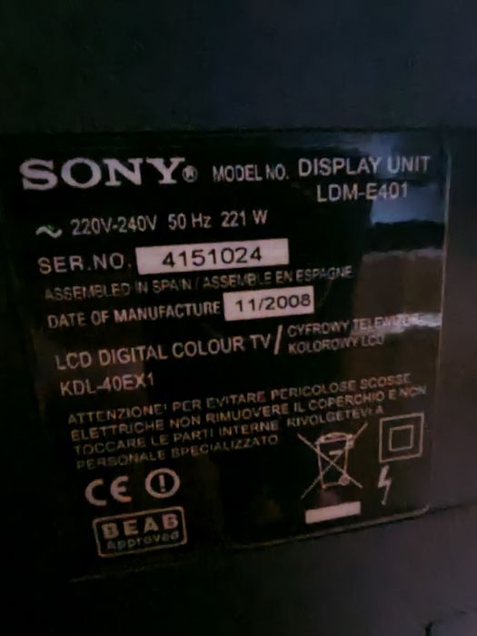 Телевизор SONY  40  инча