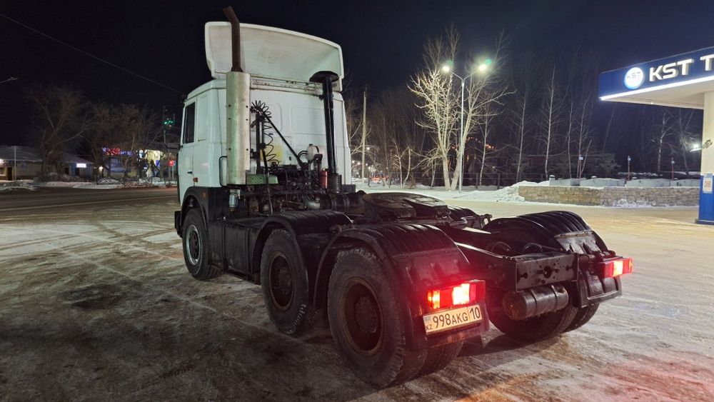 Продам Маз тягач