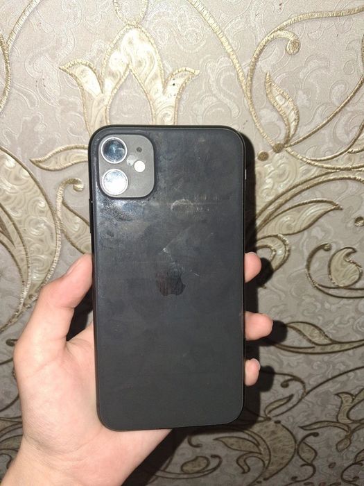 Iphone 11 sotiladi