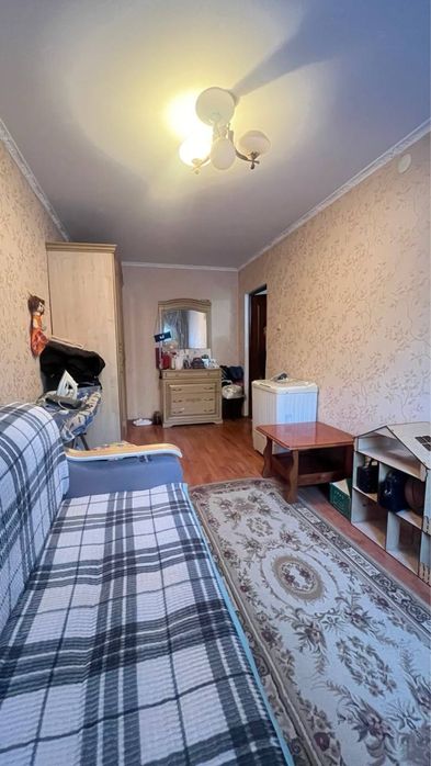 Продам 3 комн.кв. Район Электрон