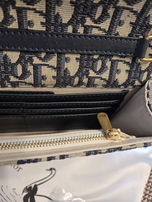 Налична Dior топ качество