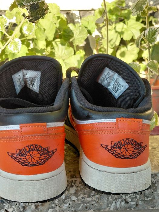 Jordan 1 low de vanzare,stare aproape impecabila!