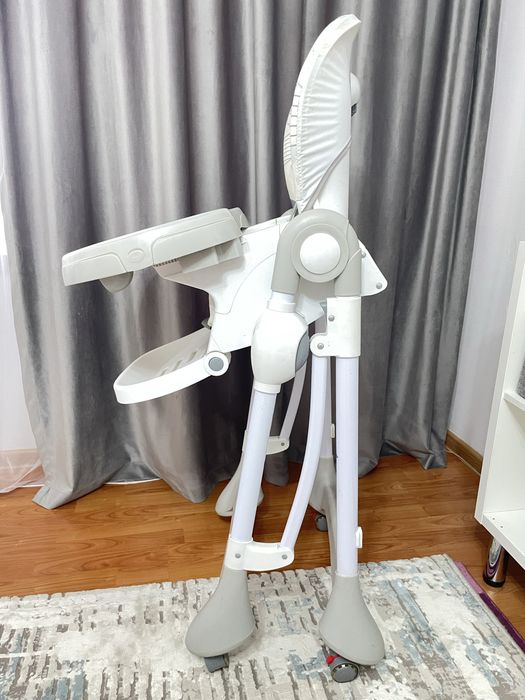 Стол для кормления