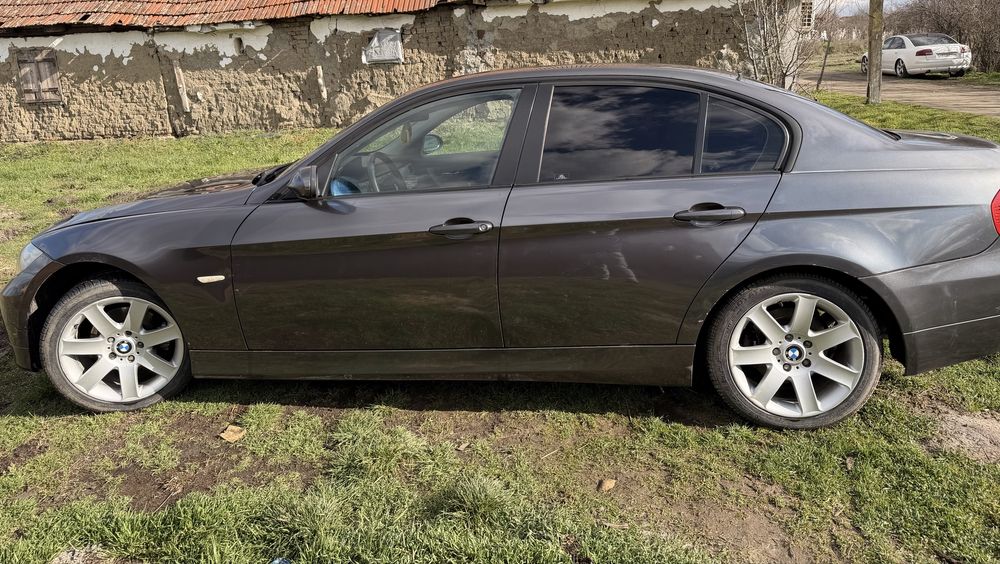 Vând sau schimb Bmw seria 3  e90în stare foarte buna