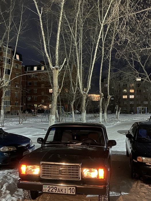 Продам ваз 2107 в хорошем состояние