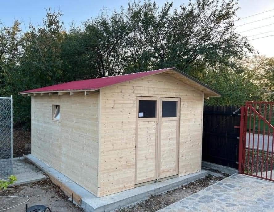 Vindem casute din lemn