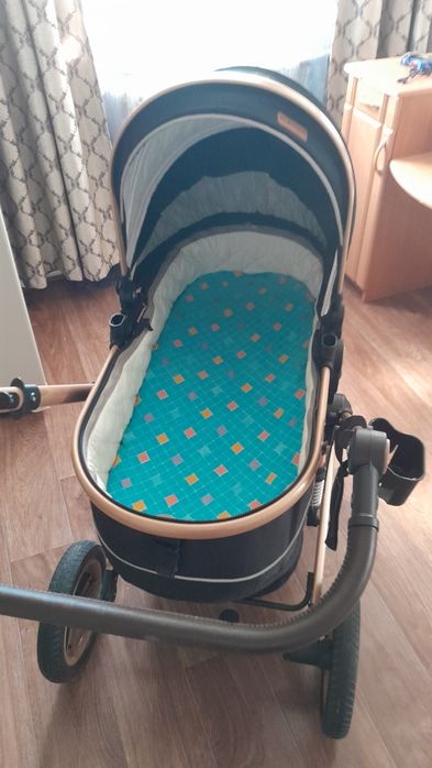 Продам коляску в хорошем состоянии