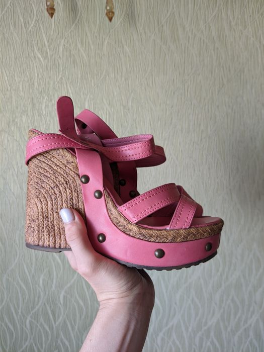 Туфли ведж розовые