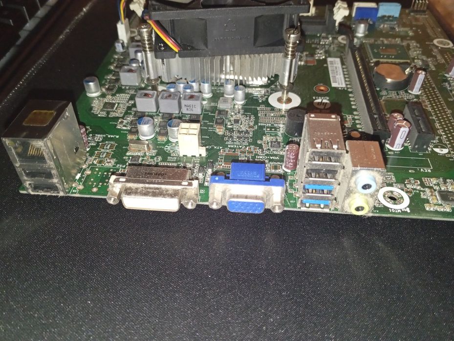 Материнская плата + Процессор + Радиатор + Кулер