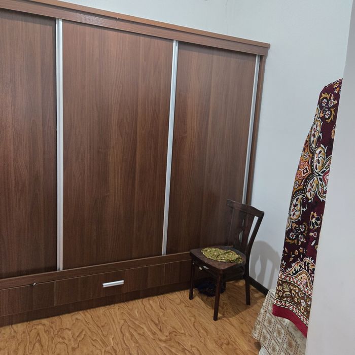 Ховли сотилади Карши шахри Еркургон бозори рупараси