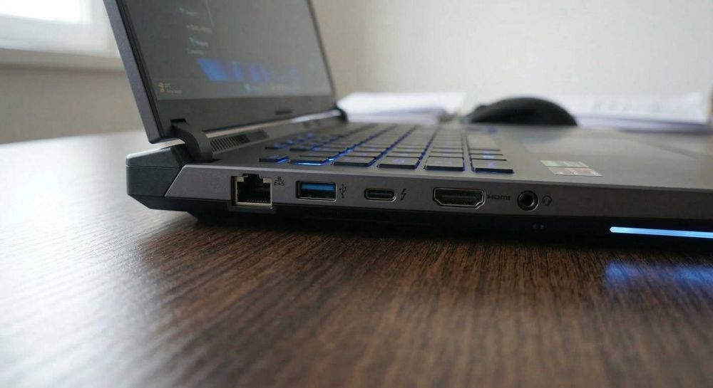 Laptop ASUS ROG Strix G16 | i9-14900HX | RTX 4070 | 96GB RAM|4.5TB SSD