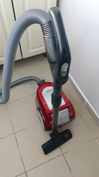 Пылесос Samsung 1800w