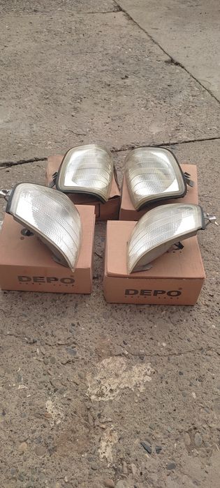 Комплект поворотников на Мерседес