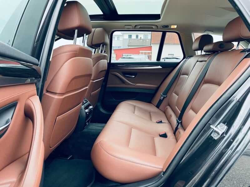 BMW Seria 5 Luxury | 530D xDrive | 4x4 | automata | inmatriculat ro