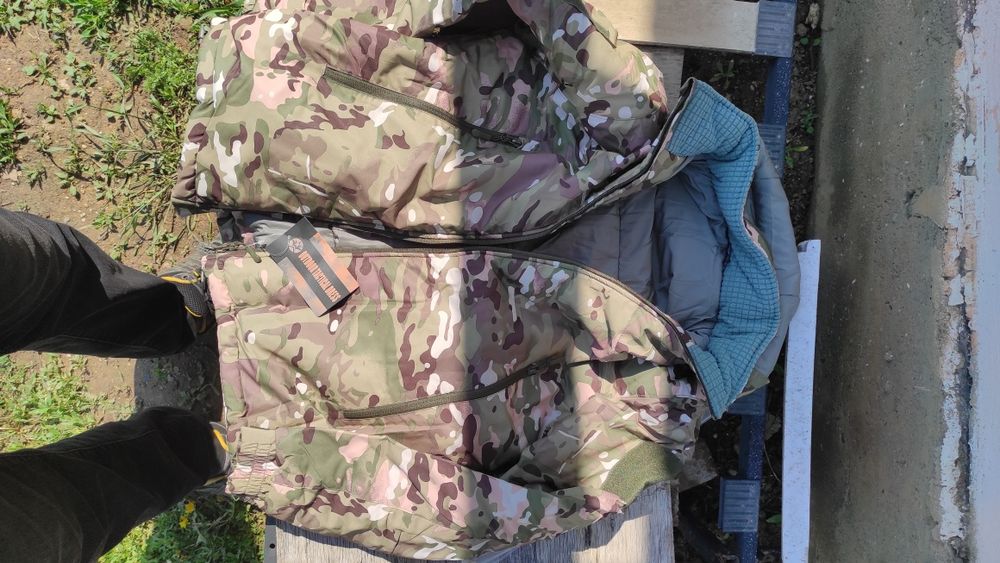 Ветровка военный