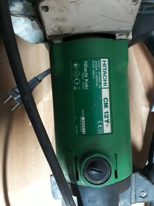 Masina electrica de taiat beton Hitachi CM12Y, 2000W cu disc de 300mm
