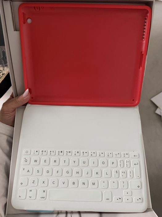 Husa tableta Logitech iPad 2,3,4