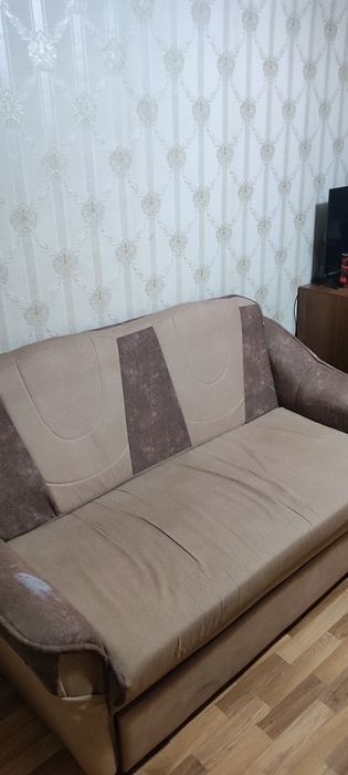 Продам диван б/у