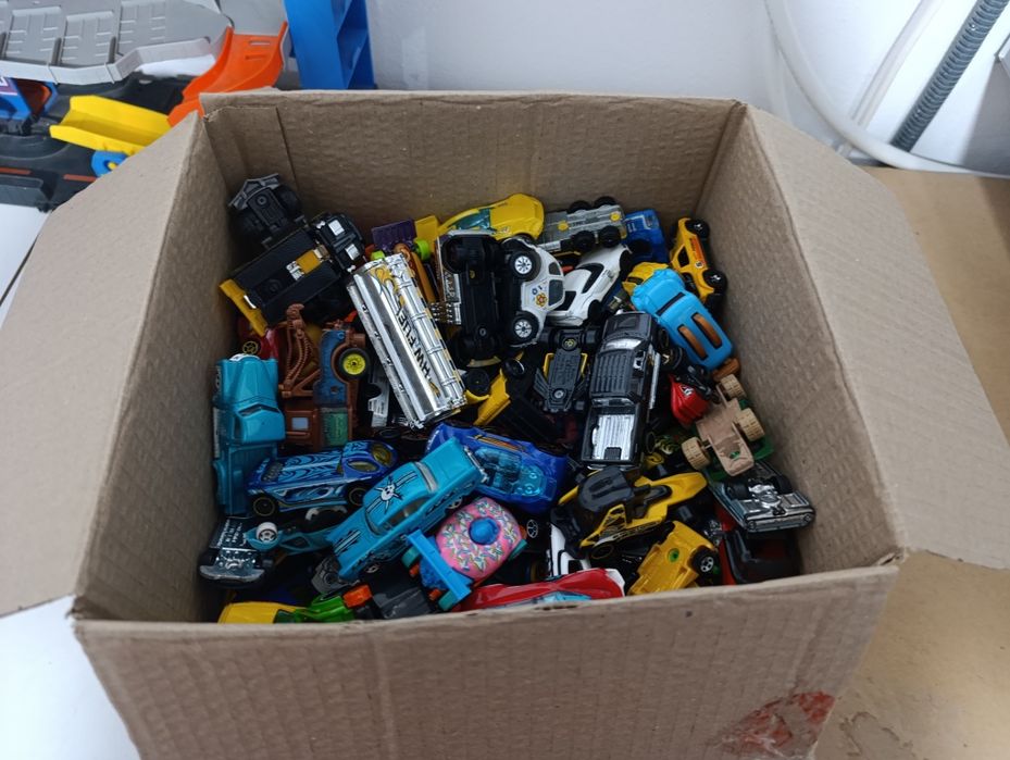 Lot jucării Hotwheels