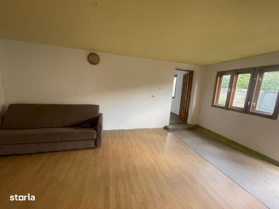 Casa individuala 3 camere, 72 mp, teren 333 mp, deschidere 30 ml, zona