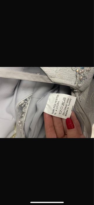 Платье на выпускной/свадьбы