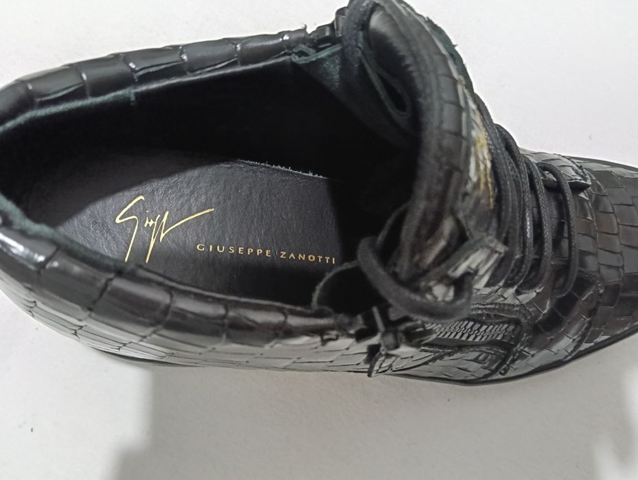 39 Giuseppe Zanotti masura 39