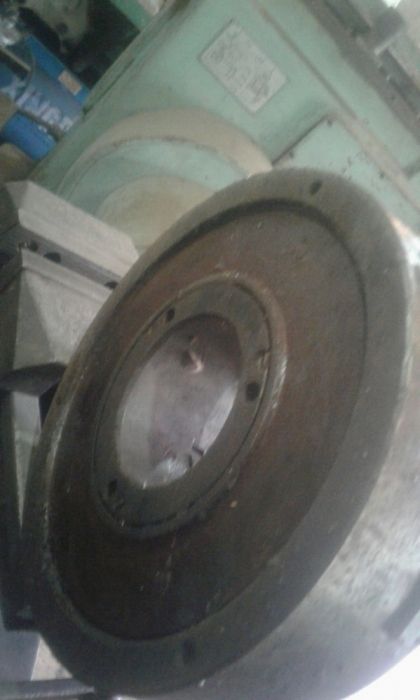 Патрон токарный новый 100