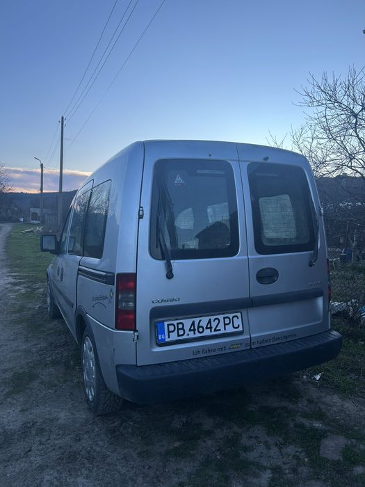 Opel combo 1.6 ..