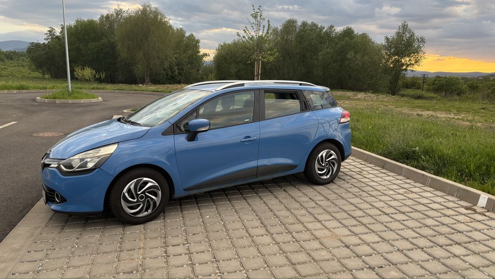 Clio IV 1.5 dci 75 hp 2013 Albastru 280 000