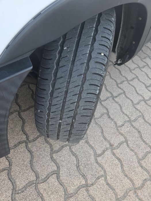 Vând iveco daily 2017  35 -210 motor 3000   210 cai