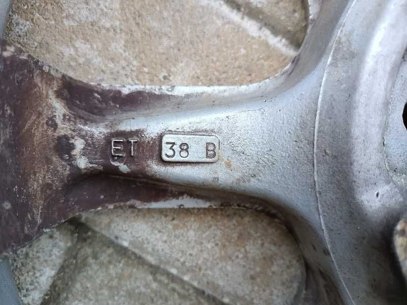 Продам оригинальные легкосплавные диски "BWD"