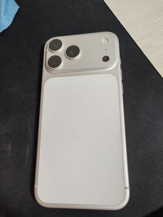 Iphone 17 Pro Max 256гб обмен