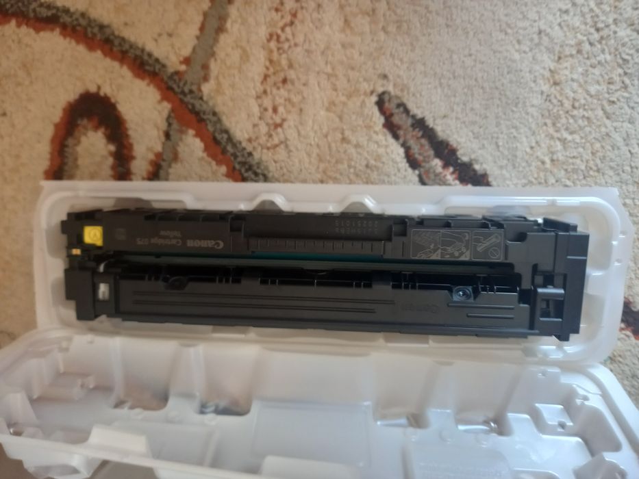 Тонер касета за мултифункционално устройство Canon i-sensys  CRG 075 Y