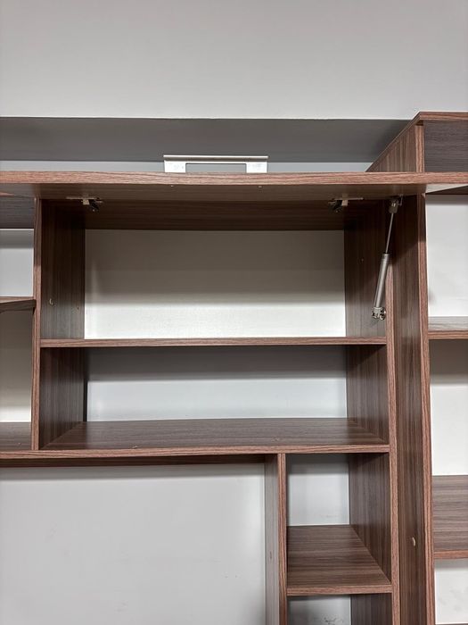 Модульная стенка в гостиную с ТВ-зоной