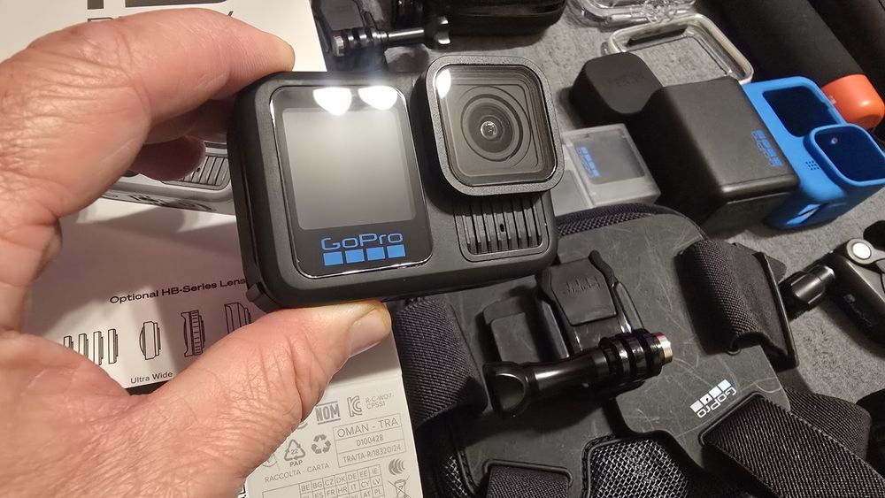 Gopro 13 black la cutie impecabil cu factura