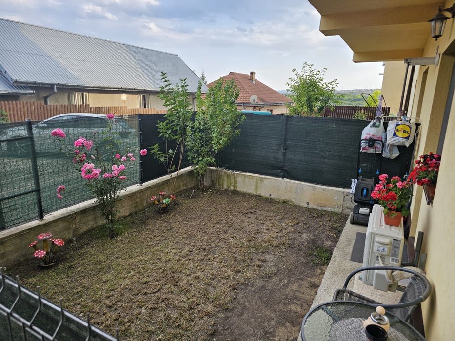 Inchiriez apartament cu o camera