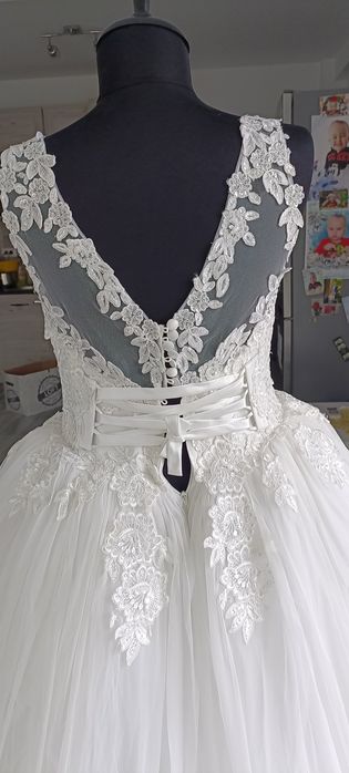 Vând rochie de mireasa