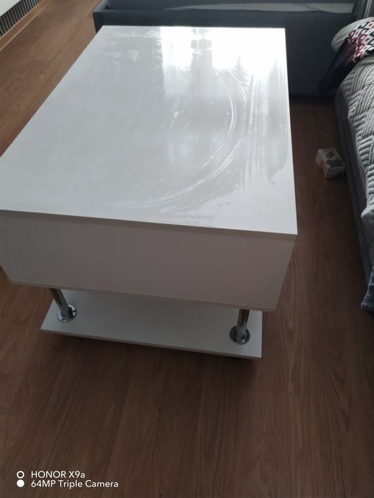 Продам журнальный столик