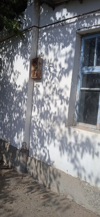 Quyi Chirchiq Uy sotiladi