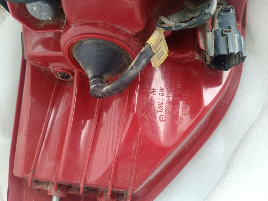 Задний правый фонарь Kia Sorento оригинал MOBIS