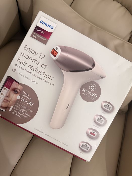 Vand Philips Lumea 9900 Epilator IPL  cu  SenseIQ nou sigilat si garantie 4 ani