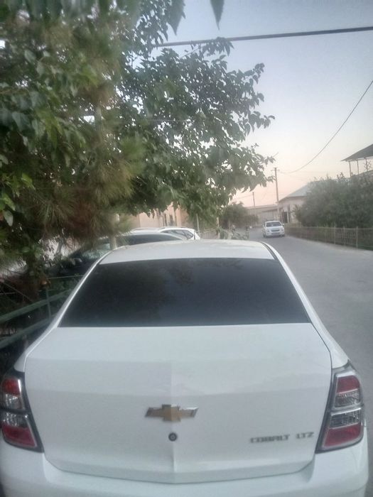 Автомобиль кобальта
