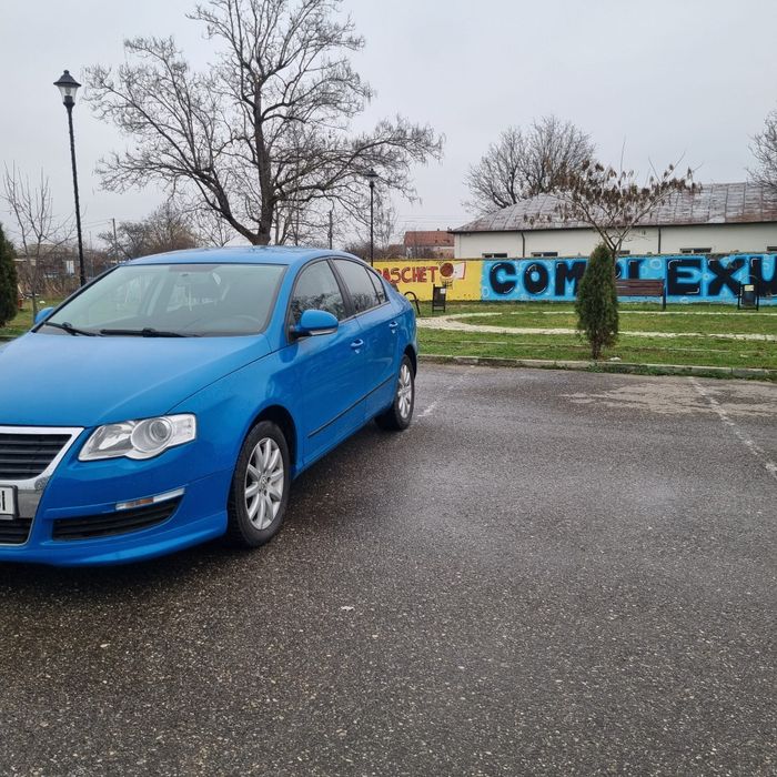Vând Volkswagen Passat