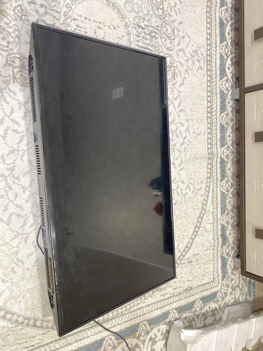 Продам телевизор LG