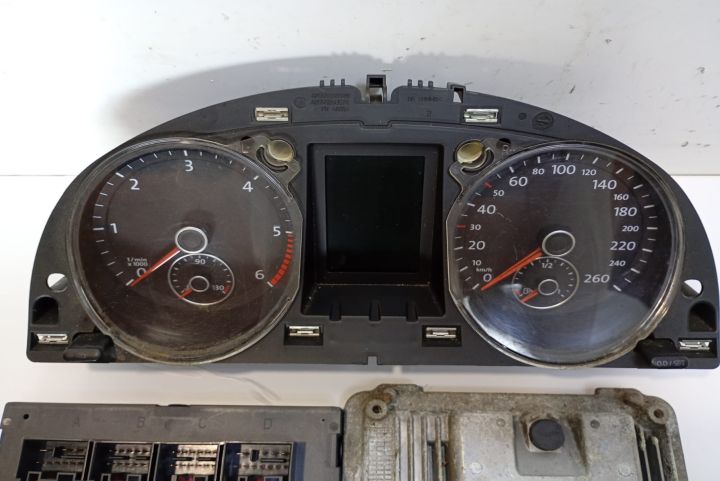 Kit pornire 03L907309 Volkswagen VW Passat B6