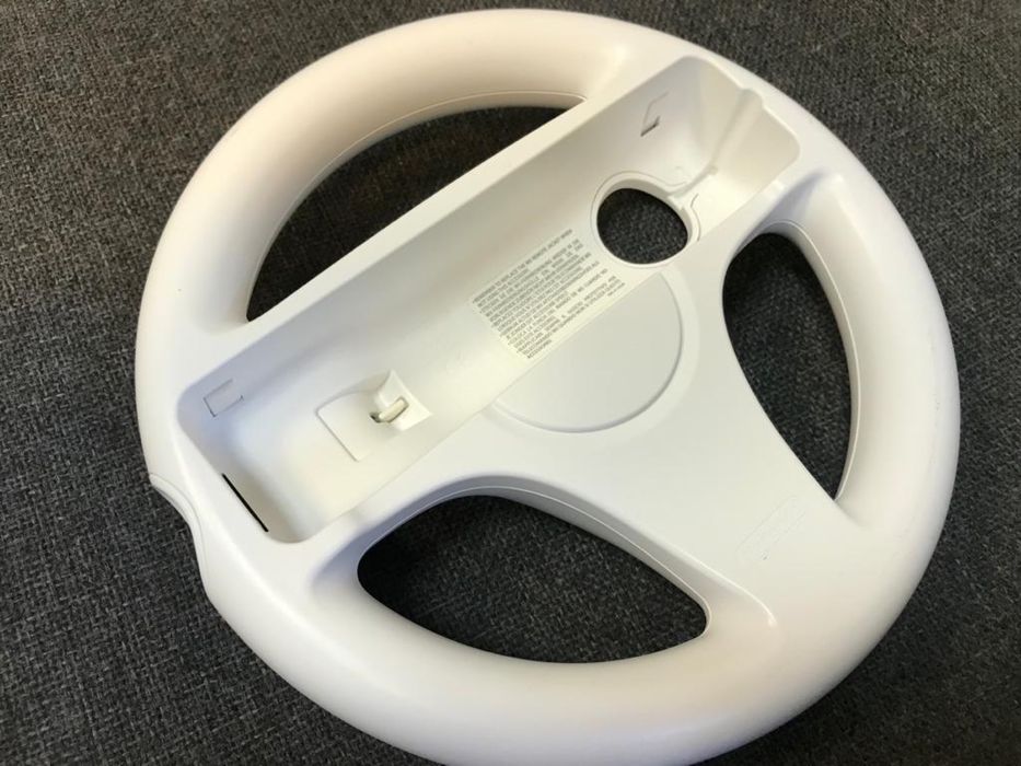 Volan plastic Alb, Nintendo Kart, original, stare perfecta.