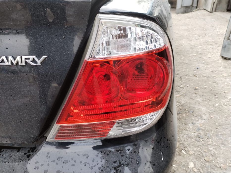 Фары задние на камри 35